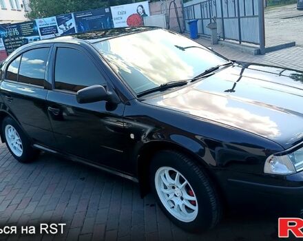 Черный Шкода Октавия, объемом двигателя 1.6 л и пробегом 266 тыс. км за 4200 $, фото 10 на Automoto.ua