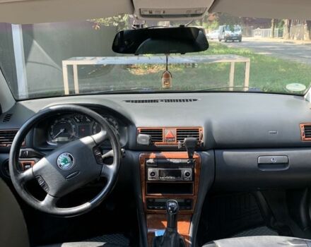 Чорний Шкода Октавія, об'ємом двигуна 2 л та пробігом 235 тис. км за 4500 $, фото 7 на Automoto.ua