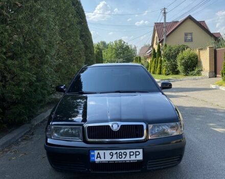 Черный Шкода Октавия, объемом двигателя 2 л и пробегом 395 тыс. км за 4600 $, фото 1 на Automoto.ua