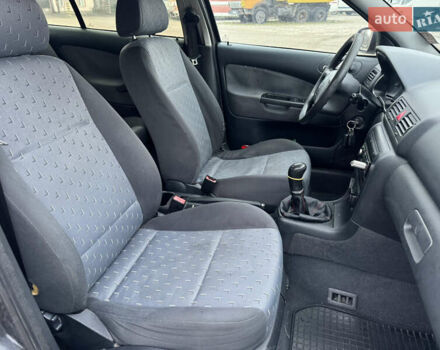 Черный Шкода Октавия, объемом двигателя 1.9 л и пробегом 320 тыс. км за 3500 $, фото 5 на Automoto.ua