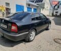 Черный Шкода Октавия, объемом двигателя 1.6 л и пробегом 380 тыс. км за 4000 $, фото 1 на Automoto.ua
