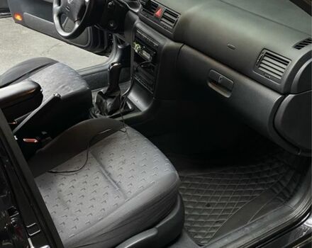 Черный Шкода Октавия, объемом двигателя 2 л и пробегом 401 тыс. км за 4400 $, фото 6 на Automoto.ua