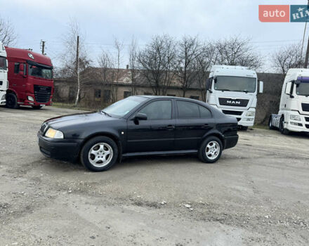 Черный Шкода Октавия, объемом двигателя 1.9 л и пробегом 320 тыс. км за 3500 $, фото 2 на Automoto.ua