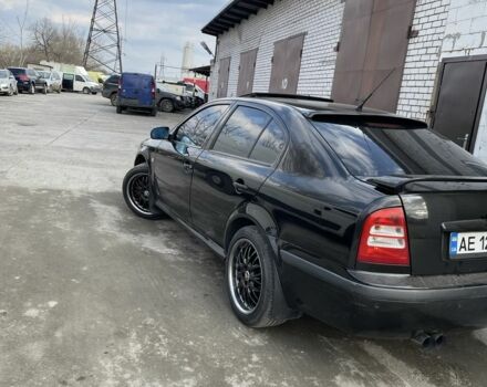 Черный Шкода Октавия, объемом двигателя 1.8 л и пробегом 612 тыс. км за 7300 $, фото 4 на Automoto.ua