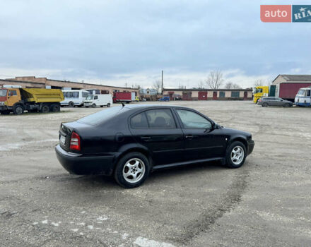 Черный Шкода Октавия, объемом двигателя 1.9 л и пробегом 320 тыс. км за 3500 $, фото 10 на Automoto.ua