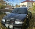 Черный Шкода Октавия, объемом двигателя 1.6 л и пробегом 348 тыс. км за 4200 $, фото 2 на Automoto.ua
