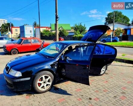 Чорний Шкода Октавія, об'ємом двигуна 1.8 л та пробігом 308 тис. км за 4000 $, фото 17 на Automoto.ua