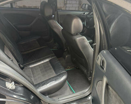 Черный Шкода Октавия, объемом двигателя 1.78 л и пробегом 330 тыс. км за 6000 $, фото 5 на Automoto.ua