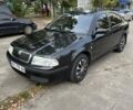 Черный Шкода Октавия, объемом двигателя 1.6 л и пробегом 192 тыс. км за 4100 $, фото 1 на Automoto.ua