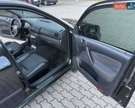 Черный Шкода Октавия, объемом двигателя 1.78 л и пробегом 315 тыс. км за 4500 $, фото 4 на Automoto.ua