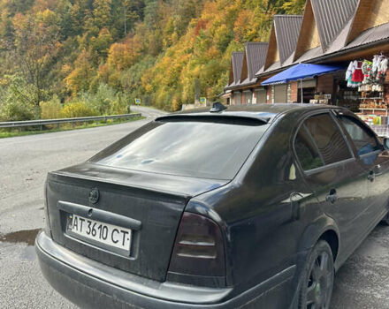 Черный Шкода Октавия, объемом двигателя 1.6 л и пробегом 350 тыс. км за 4200 $, фото 14 на Automoto.ua