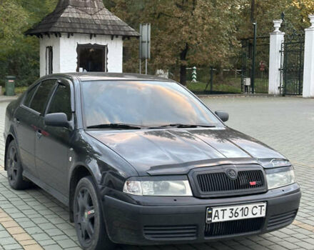 Черный Шкода Октавия, объемом двигателя 1.6 л и пробегом 350 тыс. км за 4200 $, фото 13 на Automoto.ua