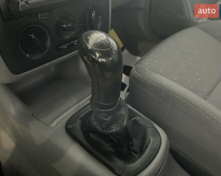 Черный Шкода Октавия, объемом двигателя 1.6 л и пробегом 279 тыс. км за 4700 $, фото 14 на Automoto.ua