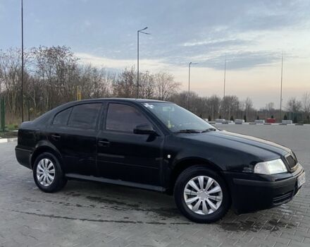 Черный Шкода Октавия, объемом двигателя 1.9 л и пробегом 445 тыс. км за 2000 $, фото 1 на Automoto.ua