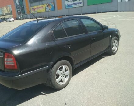 Черный Шкода Октавия, объемом двигателя 2 л и пробегом 212 тыс. км за 4600 $, фото 1 на Automoto.ua