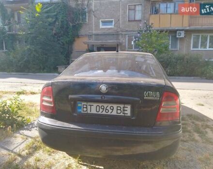 Черный Шкода Октавия, объемом двигателя 2 л и пробегом 350 тыс. км за 4200 $, фото 3 на Automoto.ua