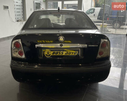 Черный Шкода Октавия, объемом двигателя 1.6 л и пробегом 279 тыс. км за 4700 $, фото 5 на Automoto.ua