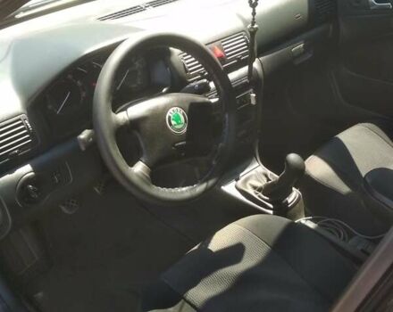 Шкода Октавия 2004 в Полтаве на Automoto.ua Черный Шкода Октавия, объемом двигателя 2 л и пробегом 200 тыс. км за 5200 $, фото 6 на Automoto.ua