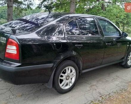 Чорний Шкода Октавія, об'ємом двигуна 1.6 л та пробігом 230 тис. км за 3900 $, фото 2 на Automoto.ua