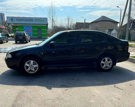 Чорний Шкода Октавія, об'ємом двигуна 1.8 л та пробігом 380 тис. км за 5500 $, фото 1 на Automoto.ua