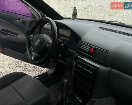 Чорний Шкода Октавія, об'ємом двигуна 1.78 л та пробігом 294 тис. км за 5300 $, фото 19 на Automoto.ua