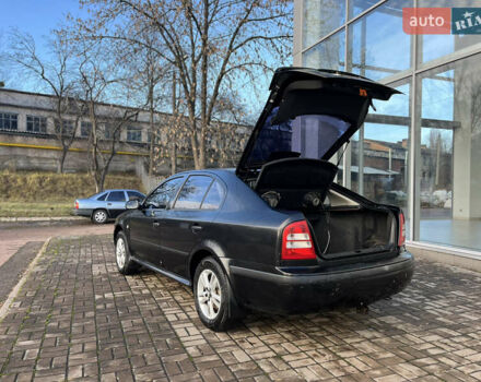 Чорний Шкода Октавія, об'ємом двигуна 1.6 л та пробігом 370 тис. км за 4200 $, фото 14 на Automoto.ua