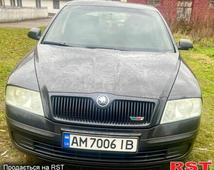 Черный Шкода Октавия, объемом двигателя 1.6 л и пробегом 385 тыс. км за 5800 $, фото 4 на Automoto.ua