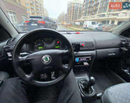 Черный Шкода Октавия, объемом двигателя 1.6 л и пробегом 359 тыс. км за 5100 $, фото 8 на Automoto.ua