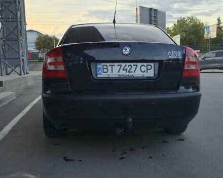 Черный Шкода Октавия, объемом двигателя 1.6 л и пробегом 235 тыс. км за 6000 $, фото 6 на Automoto.ua