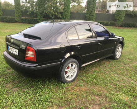 Черный Шкода Октавия, объемом двигателя 1.6 л и пробегом 165 тыс. км за 4700 $, фото 4 на Automoto.ua