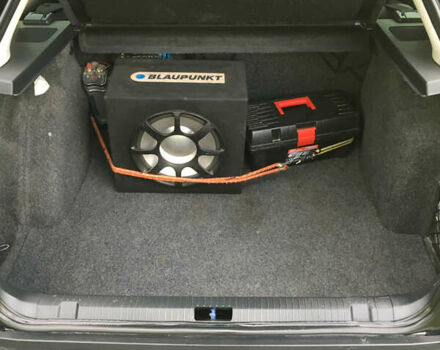 Черный Шкода Октавия, объемом двигателя 1.6 л и пробегом 165 тыс. км за 4700 $, фото 9 на Automoto.ua