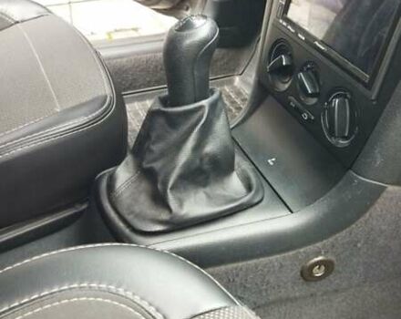 Черный Шкода Октавия, объемом двигателя 1.6 л и пробегом 365 тыс. км за 5500 $, фото 46 на Automoto.ua