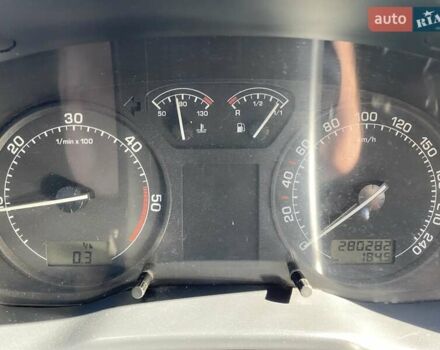 Черный Шкода Октавия, объемом двигателя 1.9 л и пробегом 280 тыс. км за 5200 $, фото 15 на Automoto.ua