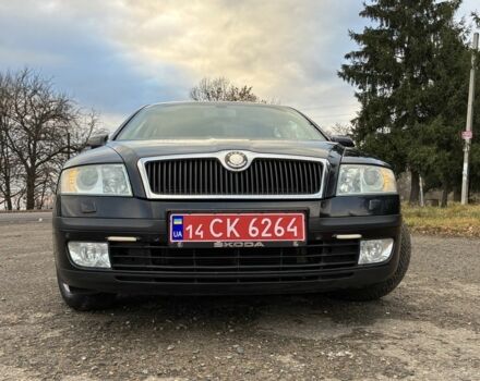 Черный Шкода Октавия, объемом двигателя 1.6 л и пробегом 180 тыс. км за 5750 $, фото 12 на Automoto.ua