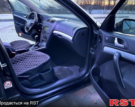 Черный Шкода Октавия, объемом двигателя 2 л и пробегом 350 тыс. км за 4600 $, фото 10 на Automoto.ua