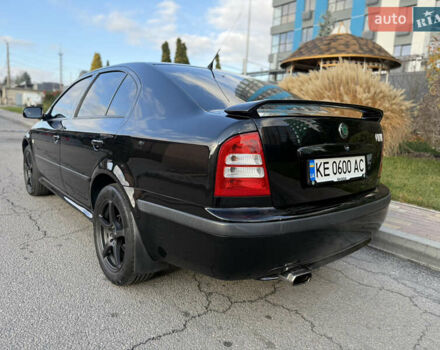 Черный Шкода Октавия, объемом двигателя 1.78 л и пробегом 199 тыс. км за 5700 $, фото 10 на Automoto.ua