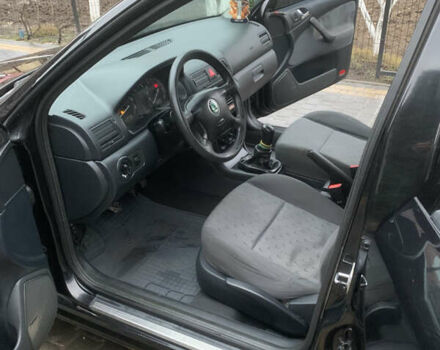 Черный Шкода Октавия, объемом двигателя 1.6 л и пробегом 272 тыс. км за 3650 $, фото 17 на Automoto.ua