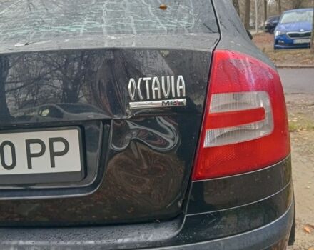 Черный Шкода Октавия, объемом двигателя 1.6 л и пробегом 215 тыс. км за 5500 $, фото 8 на Automoto.ua