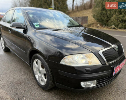 Черный Шкода Октавия, объемом двигателя 1.6 л и пробегом 210 тыс. км за 5450 $, фото 32 на Automoto.ua
