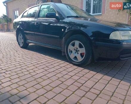 Черный Шкода Октавия, объемом двигателя 1.9 л и пробегом 330 тыс. км за 5200 $, фото 4 на Automoto.ua