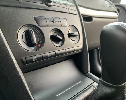 Черный Шкода Октавия, объемом двигателя 1.6 л и пробегом 180 тыс. км за 5750 $, фото 15 на Automoto.ua