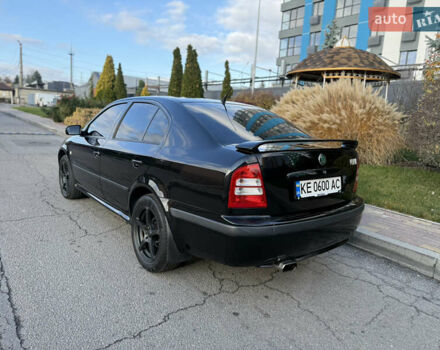 Черный Шкода Октавия, объемом двигателя 1.78 л и пробегом 199 тыс. км за 5700 $, фото 8 на Automoto.ua