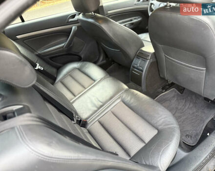 Черный Шкода Октавия, объемом двигателя 1.6 л и пробегом 210 тыс. км за 5450 $, фото 2 на Automoto.ua