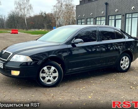 Черный Шкода Октавия, объемом двигателя 1.6 л и пробегом 256 тыс. км за 5800 $, фото 3 на Automoto.ua