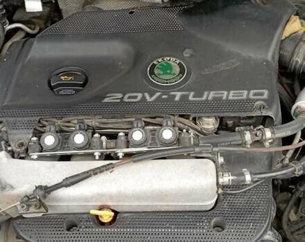 Черный Шкода Октавия, объемом двигателя 1.78 л и пробегом 299 тыс. км за 4200 $, фото 7 на Automoto.ua