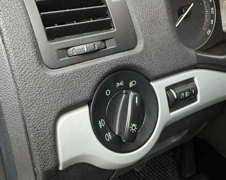 Шкода Октавия 2005 в Днепре (Днепропетровске) на Automoto.ua Черный Шкода Октавия, объемом двигателя 1.6 л и пробегом 282 тыс. км за 5500 $, фото 14 на Automoto.ua