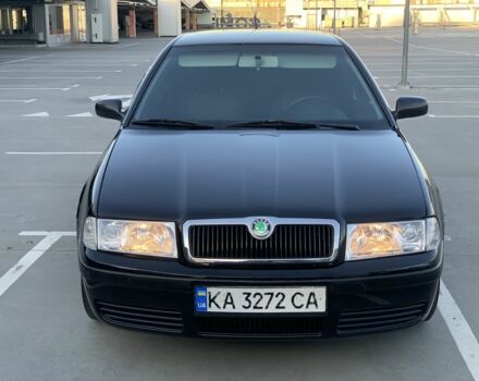 Черный Шкода Октавия, объемом двигателя 1.6 л и пробегом 358 тыс. км за 4300 $, фото 6 на Automoto.ua