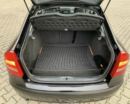 Черный Шкода Октавия, объемом двигателя 1.6 л и пробегом 180 тыс. км за 5750 $, фото 13 на Automoto.ua