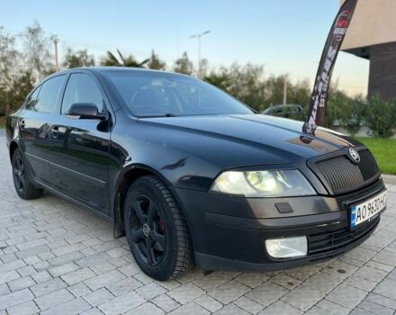 Черный Шкода Октавия, объемом двигателя 2 л и пробегом 290 тыс. км за 5700 $, фото 4 на Automoto.ua