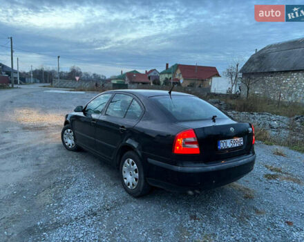 Черный Шкода Октавия, объемом двигателя 1.9 л и пробегом 300 тыс. км за 2899 $, фото 1 на Automoto.ua